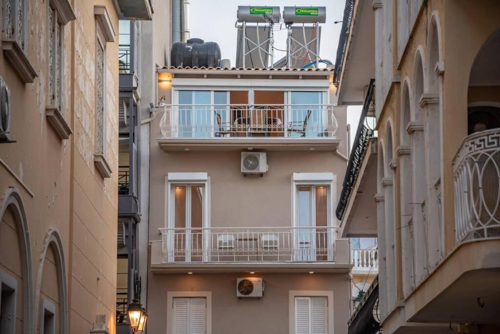 El Sueno De Zante City Center Apartments ภายนอก รูปภาพ