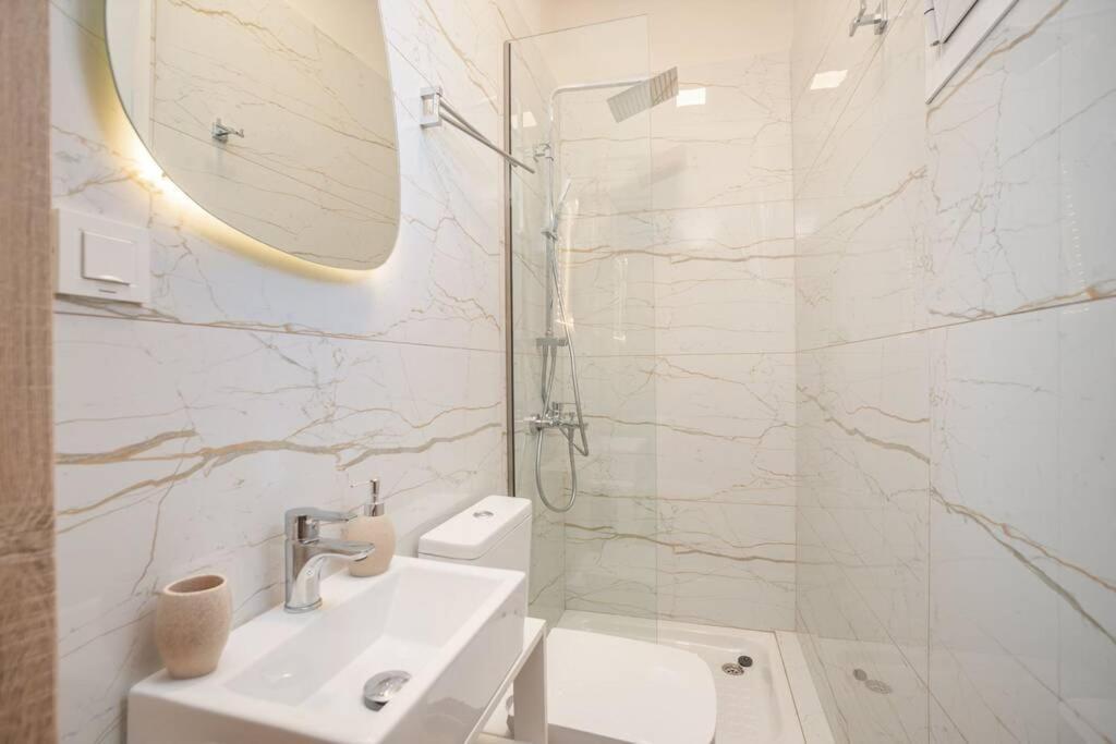 El Sueno De Zante City Center Apartments ภายนอก รูปภาพ