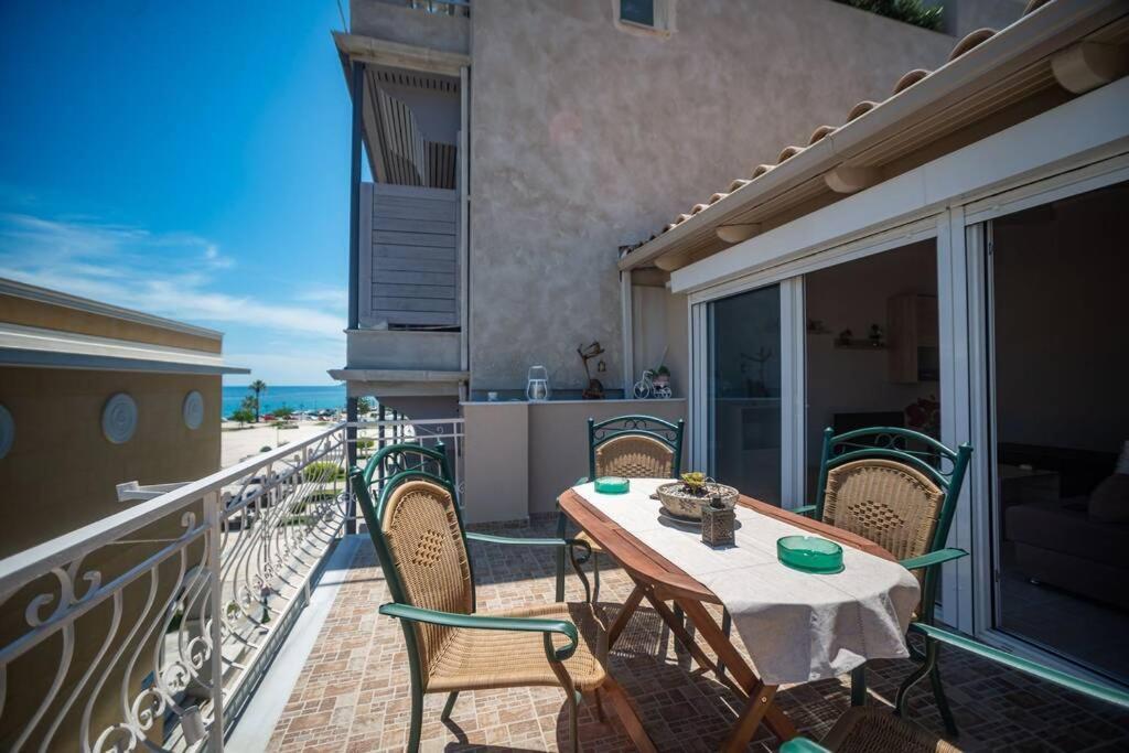 El Sueno De Zante City Center Apartments ภายนอก รูปภาพ
